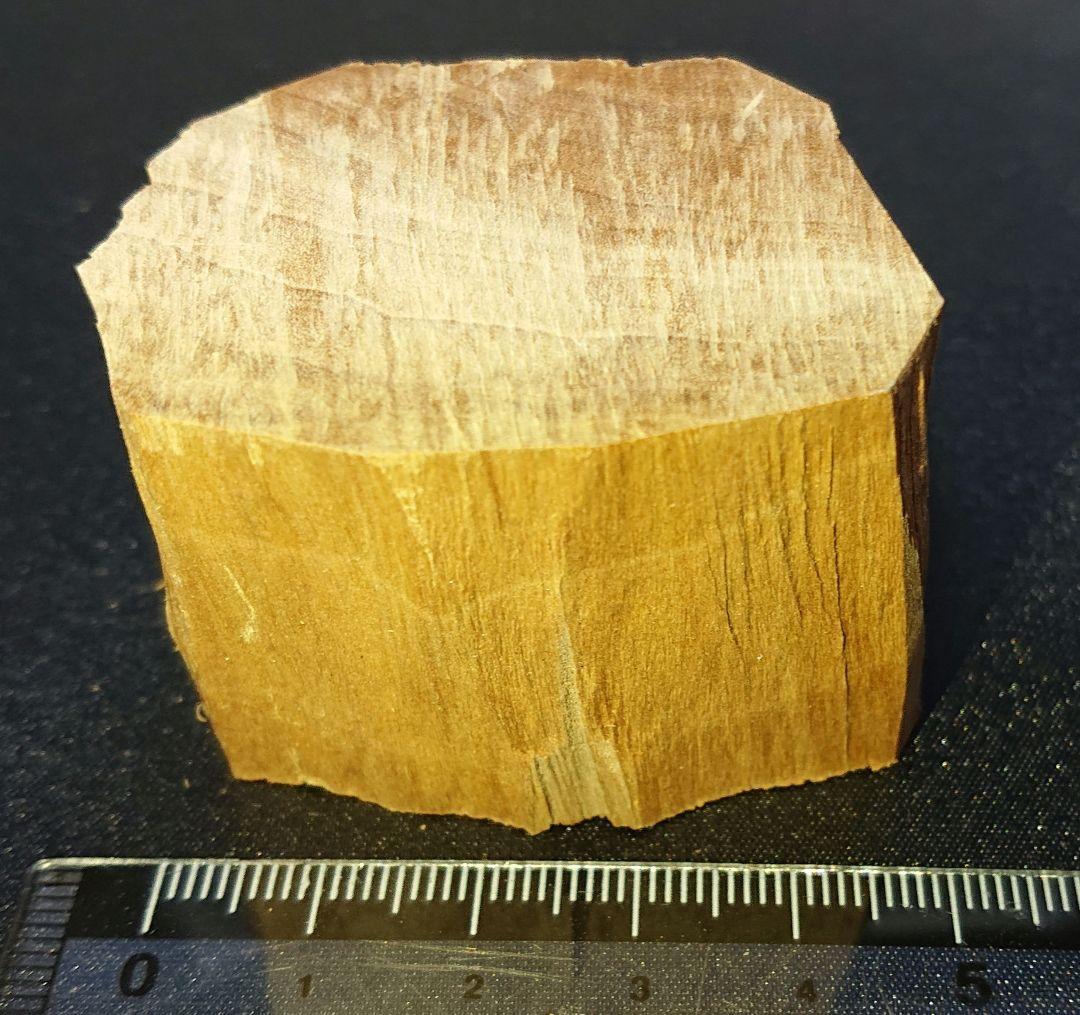 香木 沈香 伽羅 聞香 品名 超極レア 白檀 蔵出B外輪EX