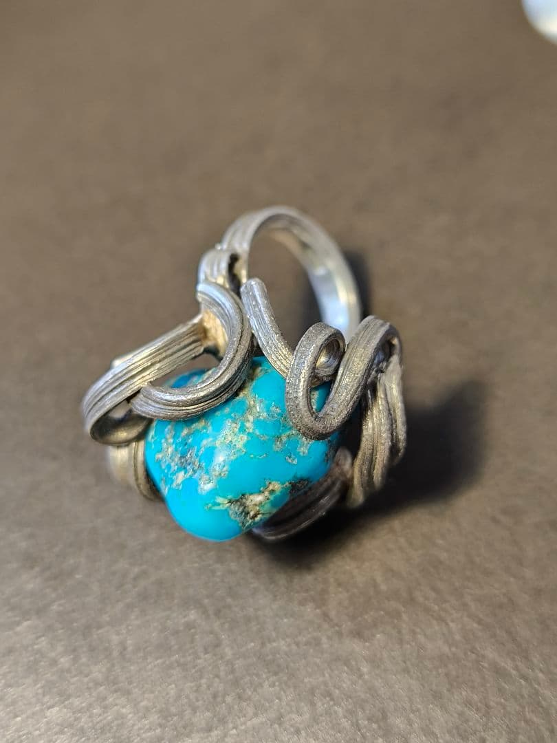 忍　しのぶ　トルコ石　ターコイズ　デザイン　作家　アーティスト　シルバーリング