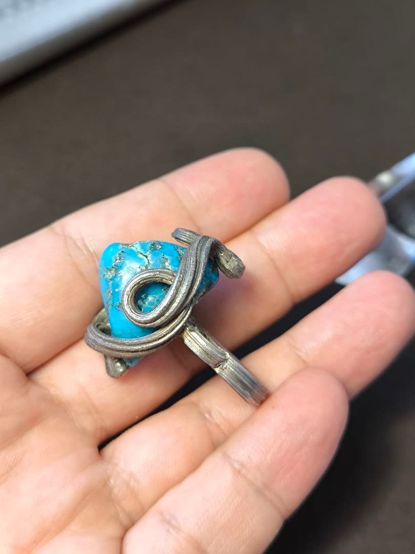 忍　しのぶ　トルコ石　ターコイズ　デザイン　作家　アーティスト　シルバーリング