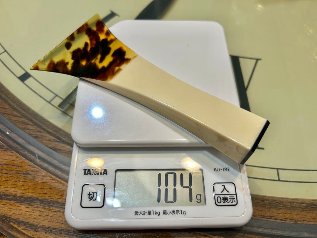 m*0様 津軽三味線用　最高級べっ甲バチ