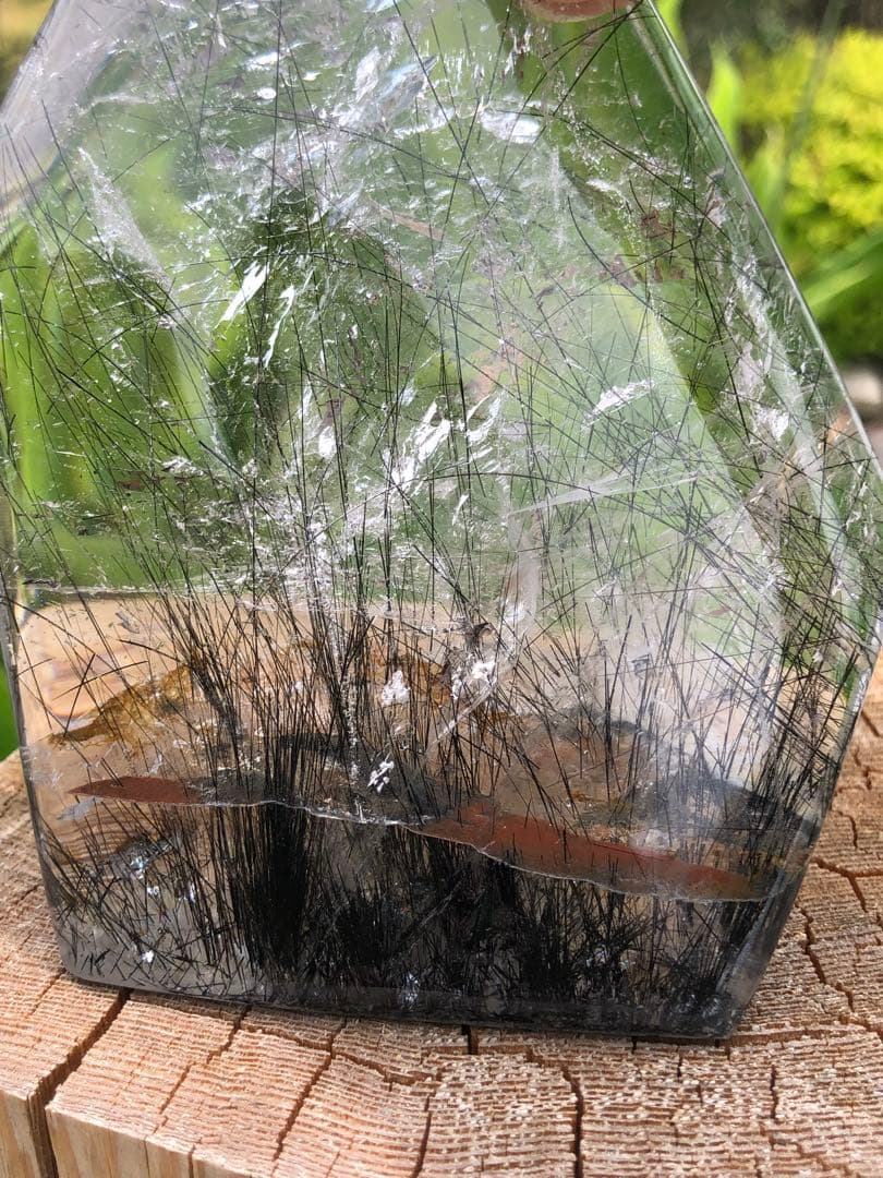 ❤️極みの逸品虹入り　黒針水晶　透明度良く　高品質　ブラックルチルクォーツ ルース