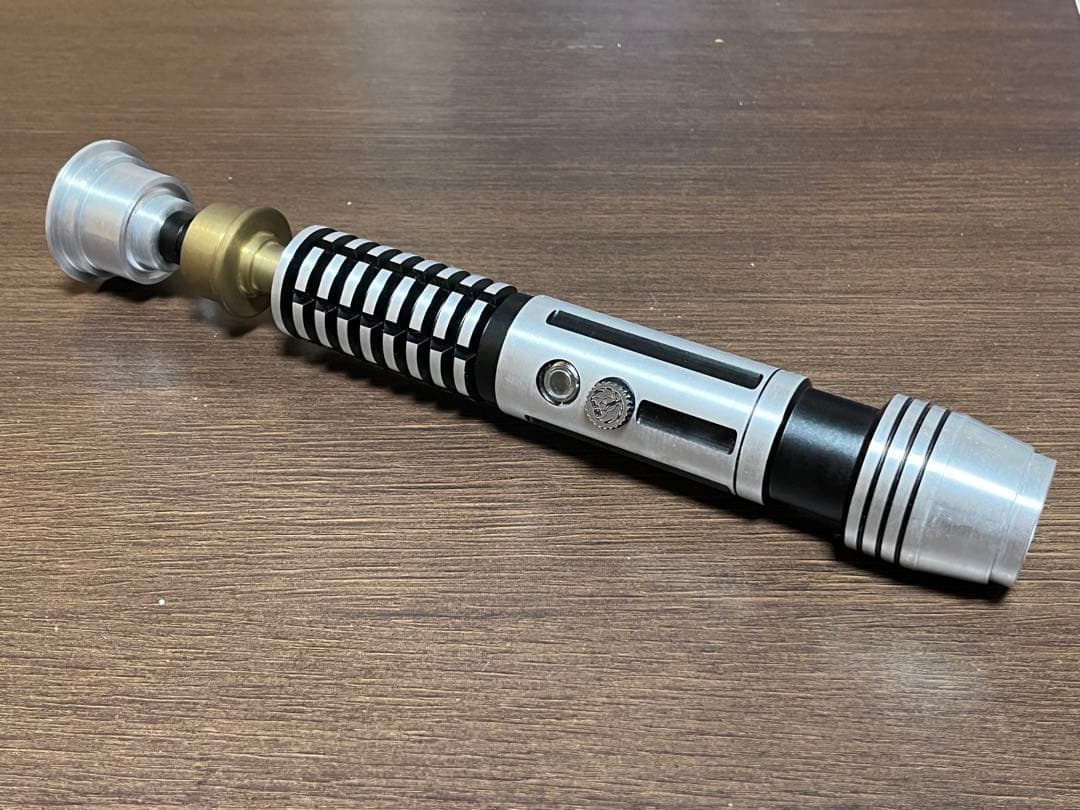 ライトセーバー　セーバーフォージ製　エグザルティッド セイバーフォージ クインラン・ヴォスのライトセーバー エグザイル