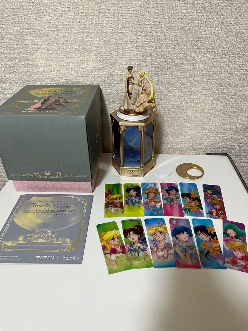 セーラームーン タキシードミラージュオルゴールおまけつき
