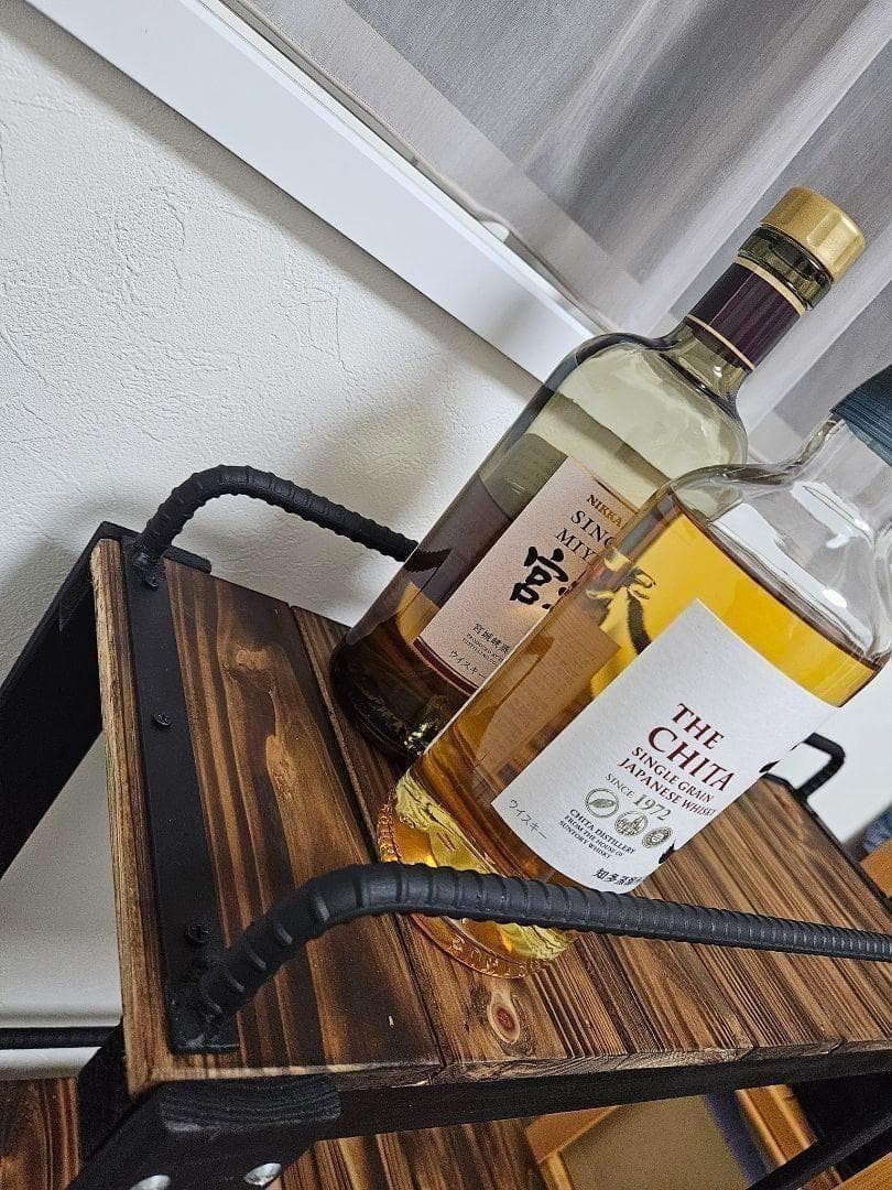 ウィスキーラック　男前インテリア　棚　インダストリアル　収納　お酒　多肉 129