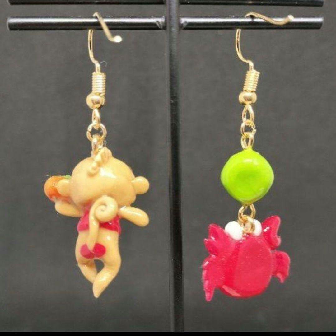 さるかに合戦ピアス