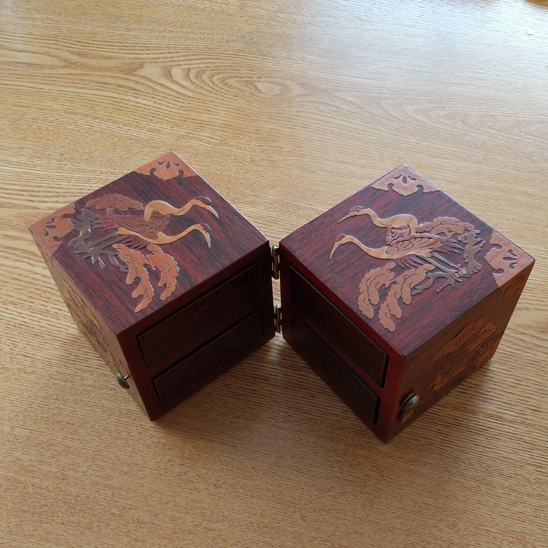 アクセサリーケース  モダンでレトロ