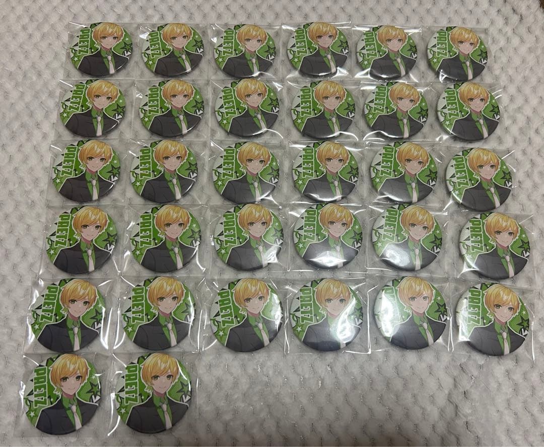 アンプタックカラーズ AMPTAKxCOLORS ぷりっつ 1st 缶バッジ - メルカリ