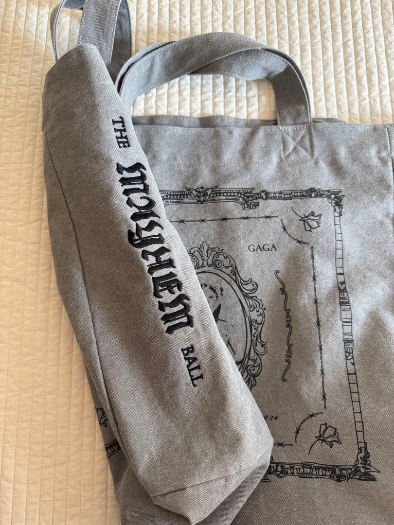 ☆新品・未使用☆開封のみ！2026 レディガガ トートバッグ - メルカリ