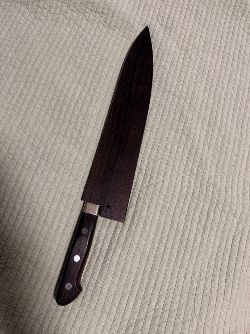 一刀斎虎徹 包丁　芦博志作　白ニ　本焼和牛刀　300mm