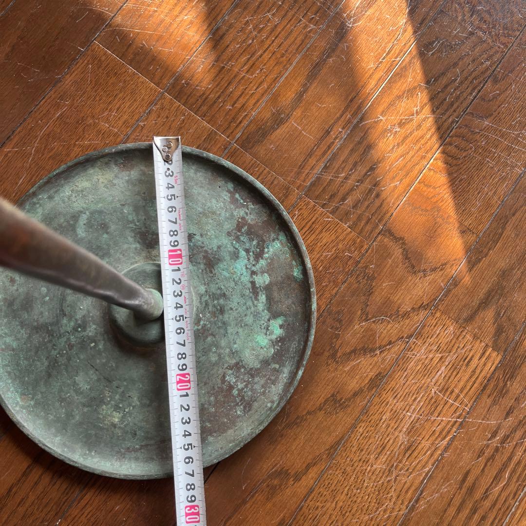 骨董品 蝋燭立 銅製 裏面表記有り - メルカリ