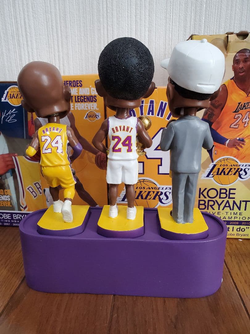 【超激レア】★コービー・ブライアント★ボブルヘッド(3体)台座付き☆会場配布品☆