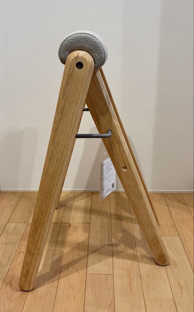 【未使用】TITTO フォールディングハイスツール　ベージュ