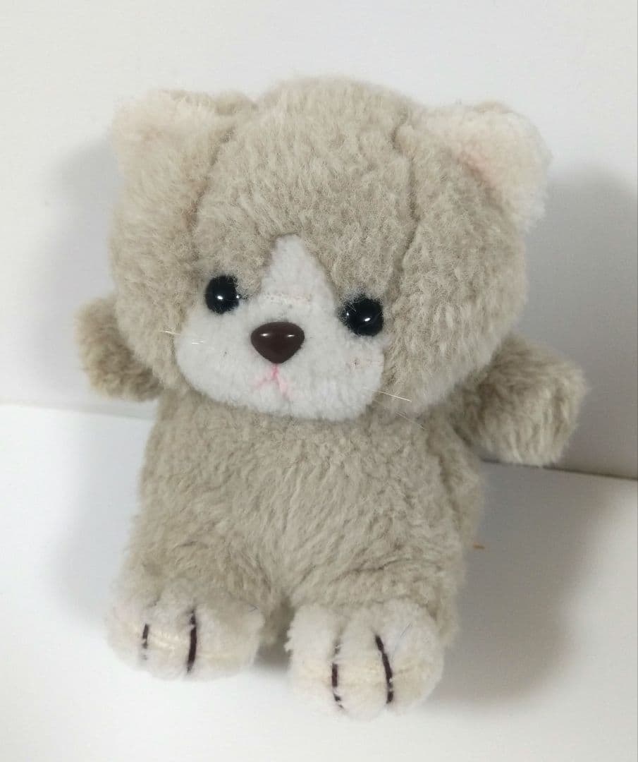 サンリオ 1981 ぬいぐるみ ねこ ネコ 猫 レトロ 当時物 年代物 希少