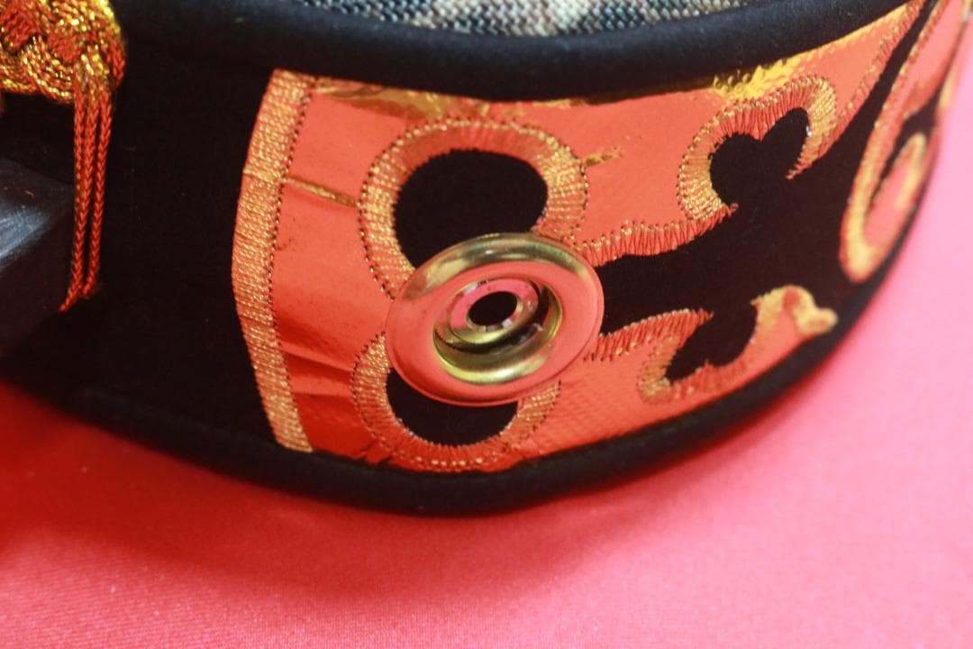 沖縄　エレキ三線（人工皮張り）初心者にもおすすめの初心者セット　新品未使用