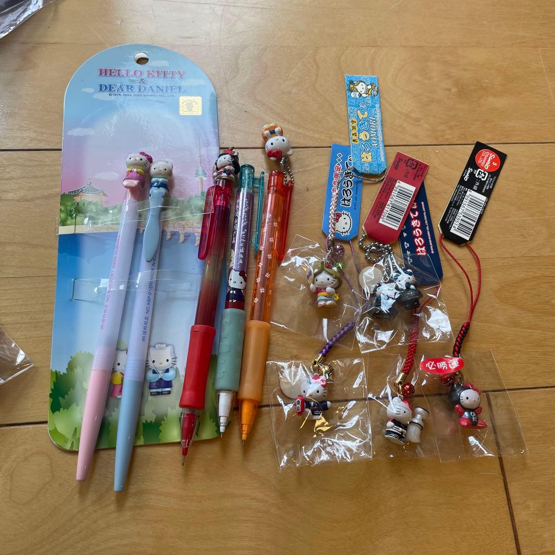 ご当地キティちゃんシャーペンボールペンハローキティ 52本セット根ずけ5個