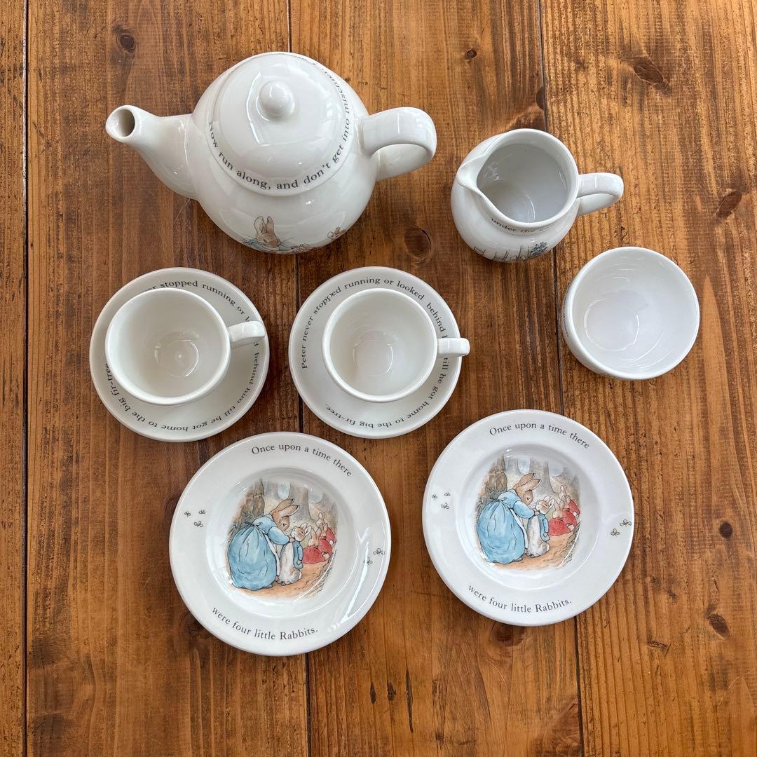  (ウェッジウッド) ミニチュアティーセット ピーターラビット