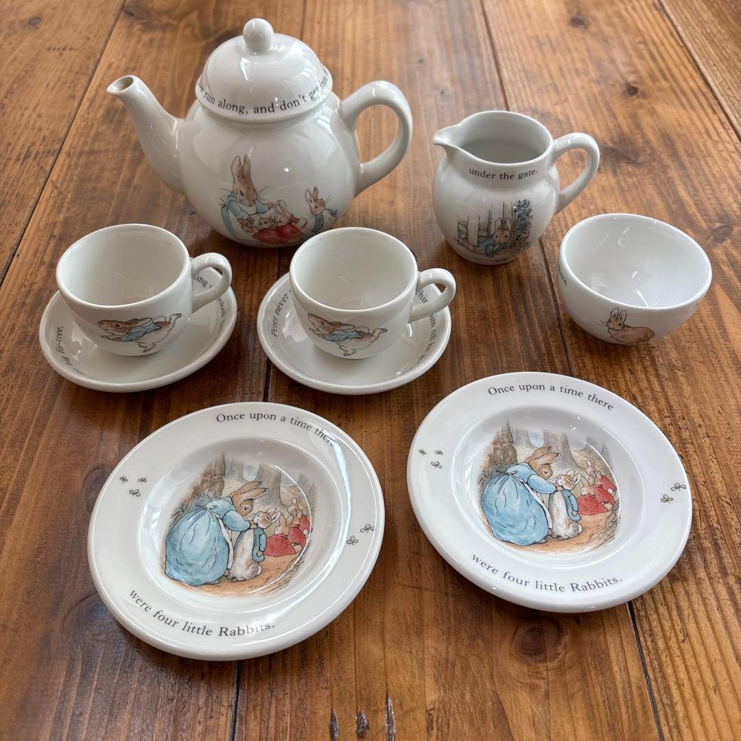  (ウェッジウッド) ミニチュアティーセット ピーターラビット