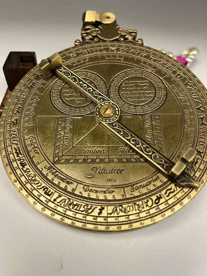 アストロラーベ 古代天文機器 スペイン製 発送まで時間要します - メルカリ