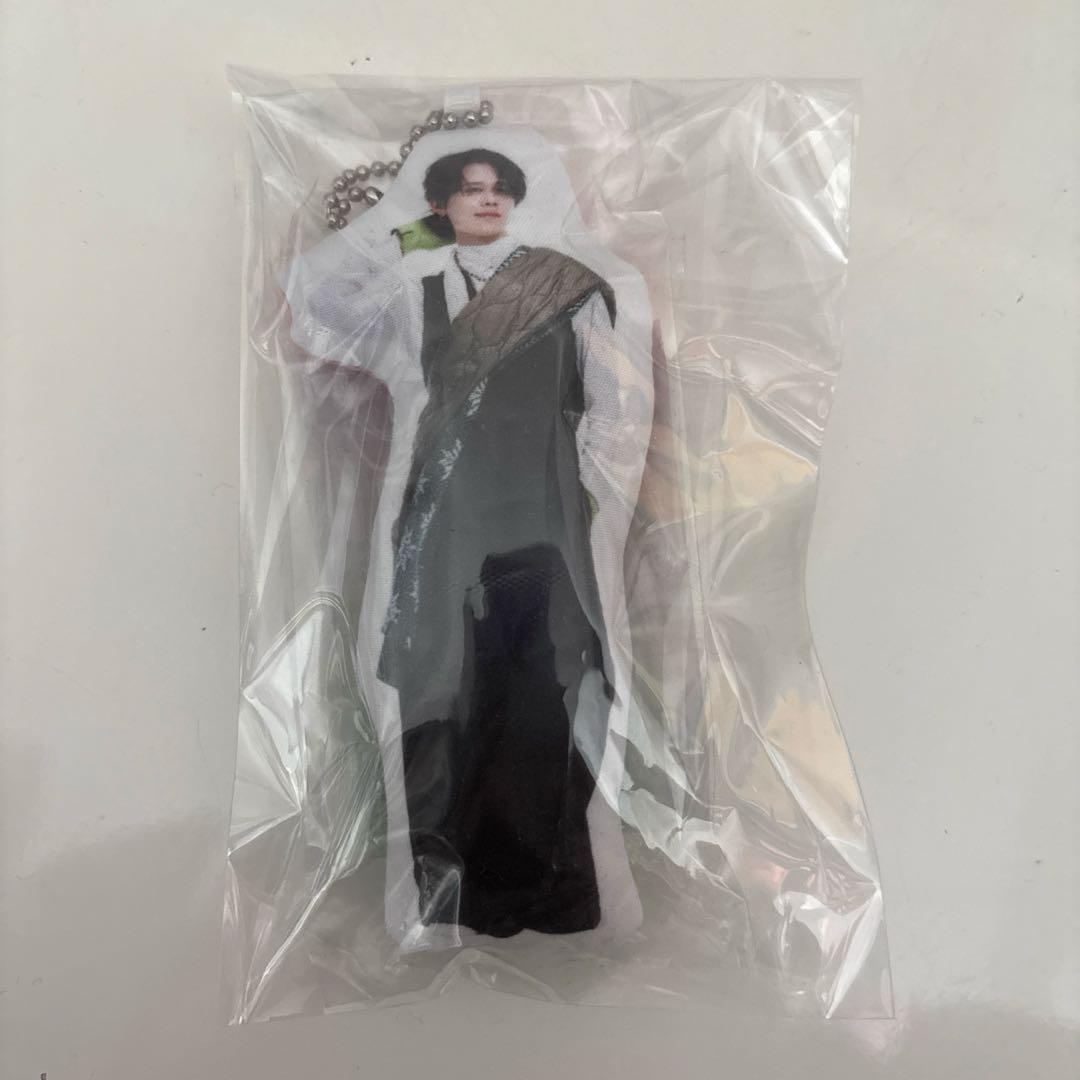 藤牧京介 クッションキーホルダー - メルカリ