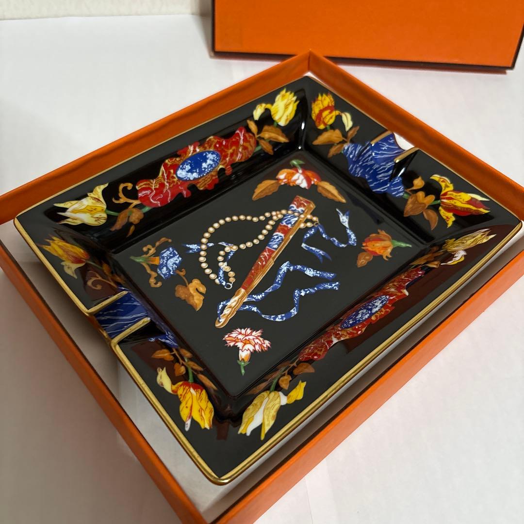 エルメス　HERMES アッシュトレイ　灰皿　皿　小物　扇子　陶器