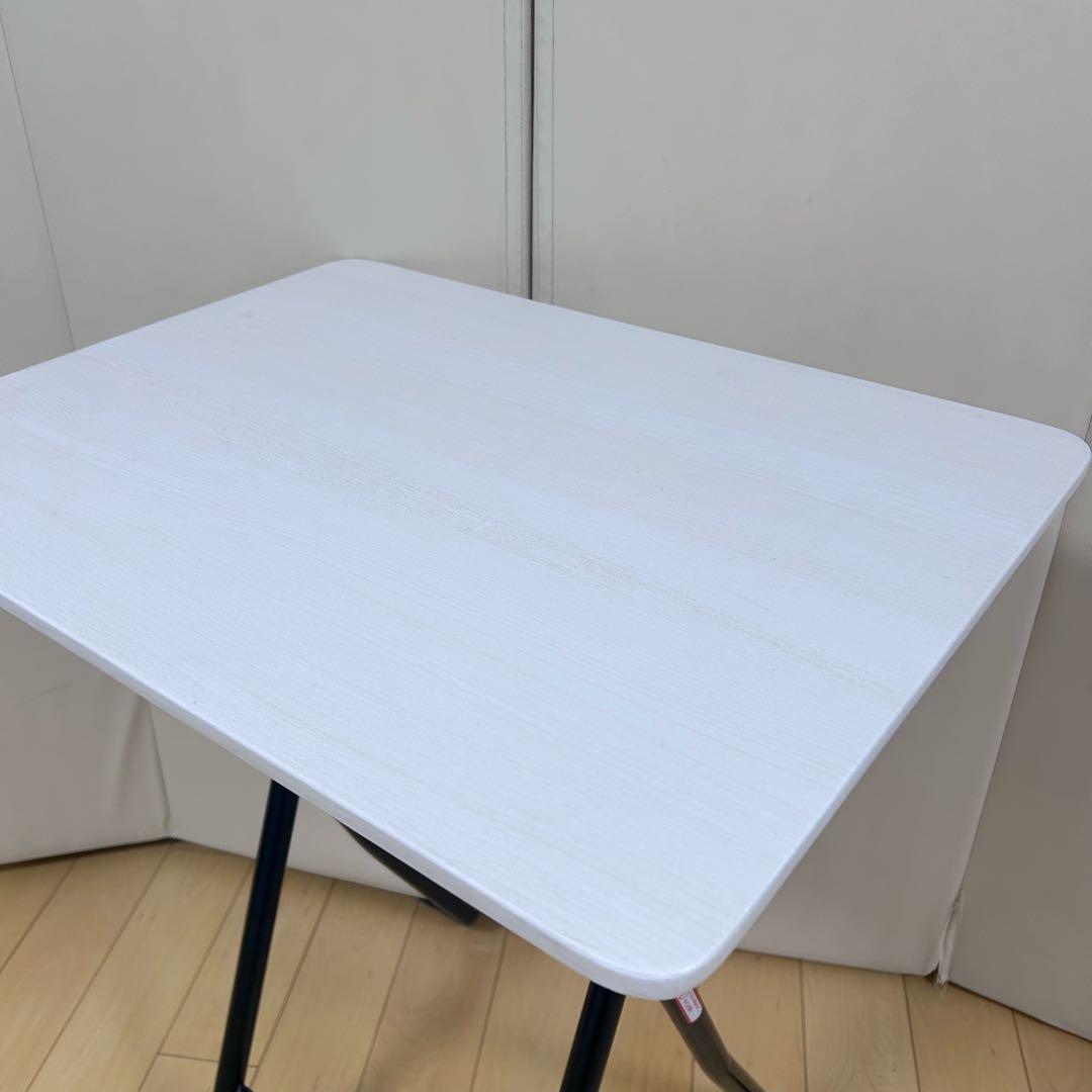 北欧　折りたたみテーブル　ホワイト　幅56 コーヒーテーブル　カフェテーブル