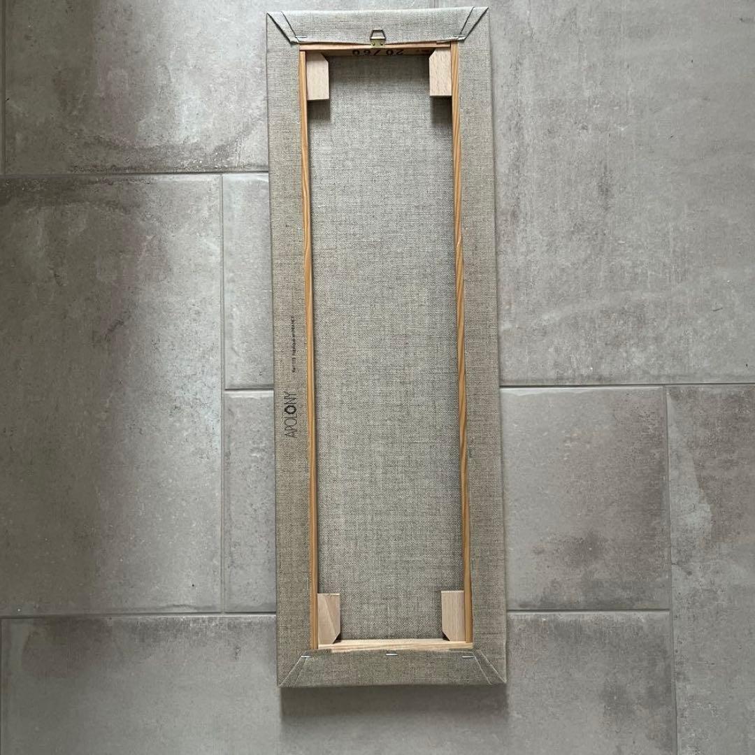 フレンチシックな、リネンキャンバス絵（ブーケ・女性左向き）