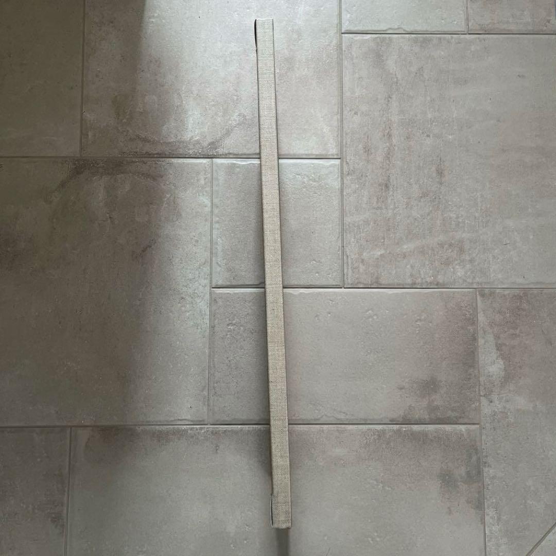 フレンチシックな、リネンキャンバス絵（ブーケ・女性左向き）