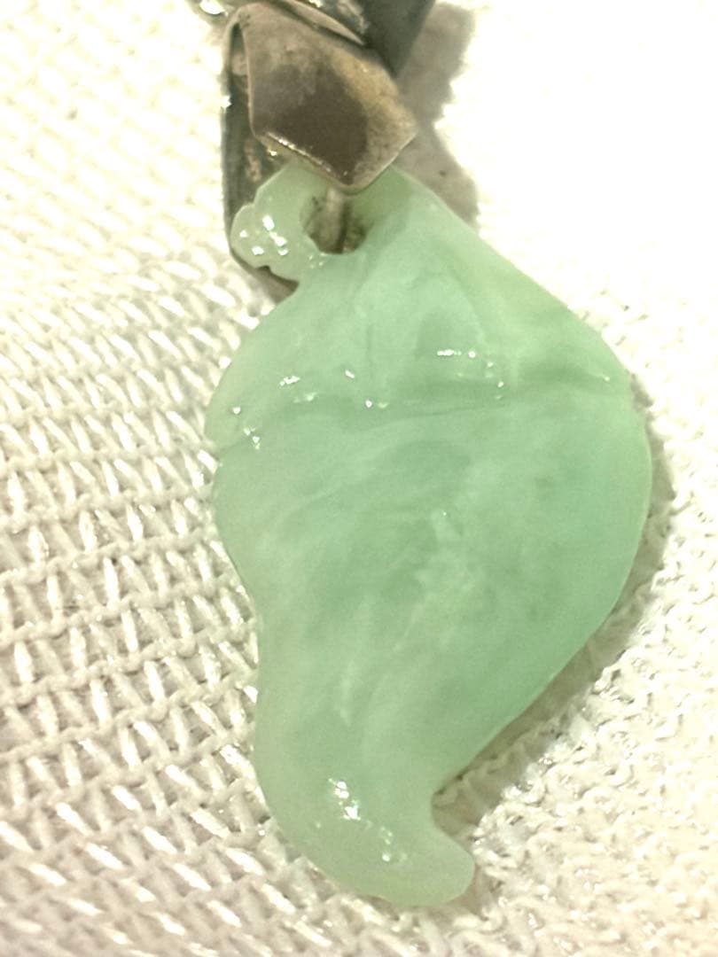 花街のお持ち物　誂え氷結翡翠万願寺とうがらしK18GPバチカンペンダントトップ