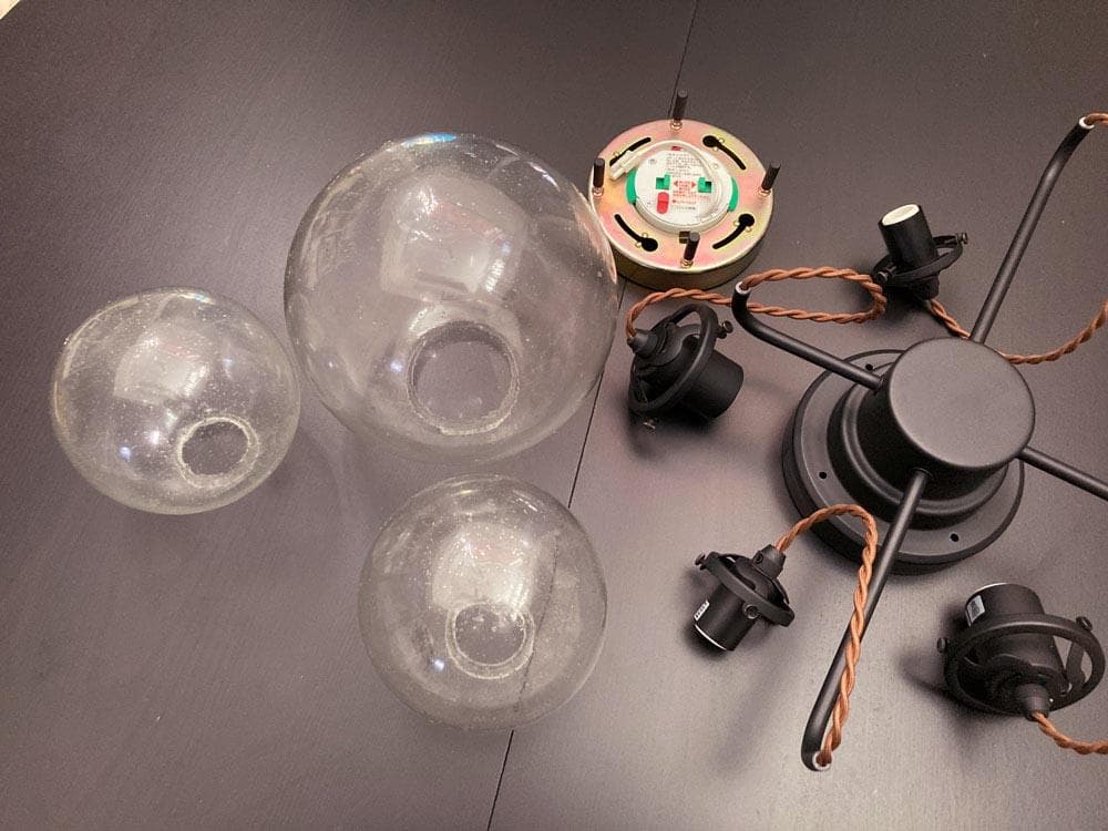 （ジャンク）オレリア　4灯シーリングライト 気泡