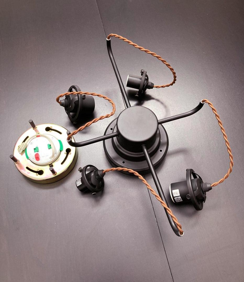 （ジャンク）オレリア　4灯シーリングライト 気泡