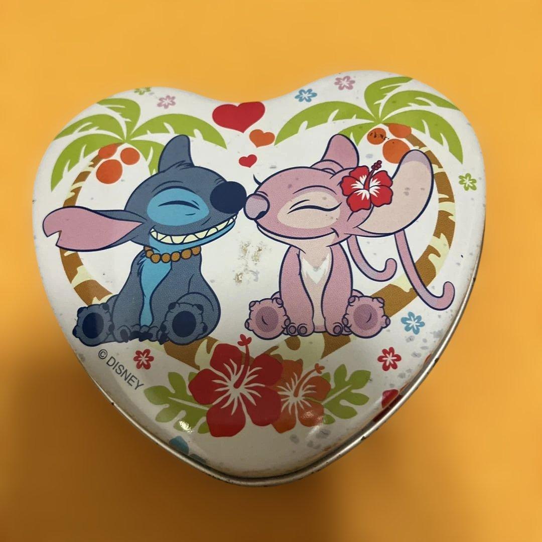 ディズニー スティッチ エンジェル ハート缶 - メルカリ