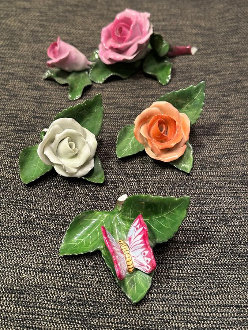 ヘレンド　薔薇の陶器置物 ④