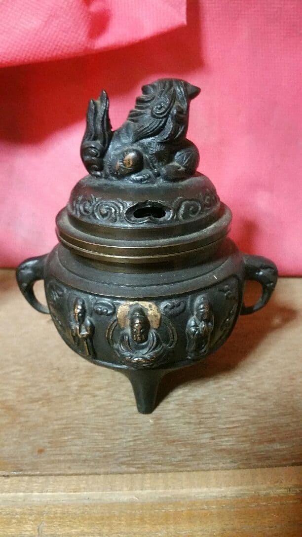 お香　比較的小型のタイプ