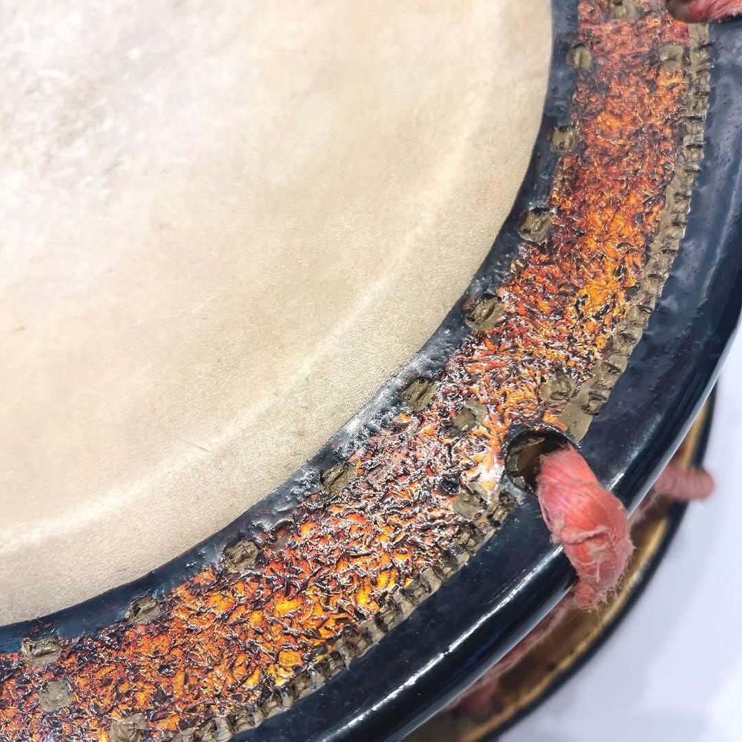 【希少】締め太鼓　蒔絵　和太鼓 34.5cm バチ付き　台座付属　和楽器　打楽器