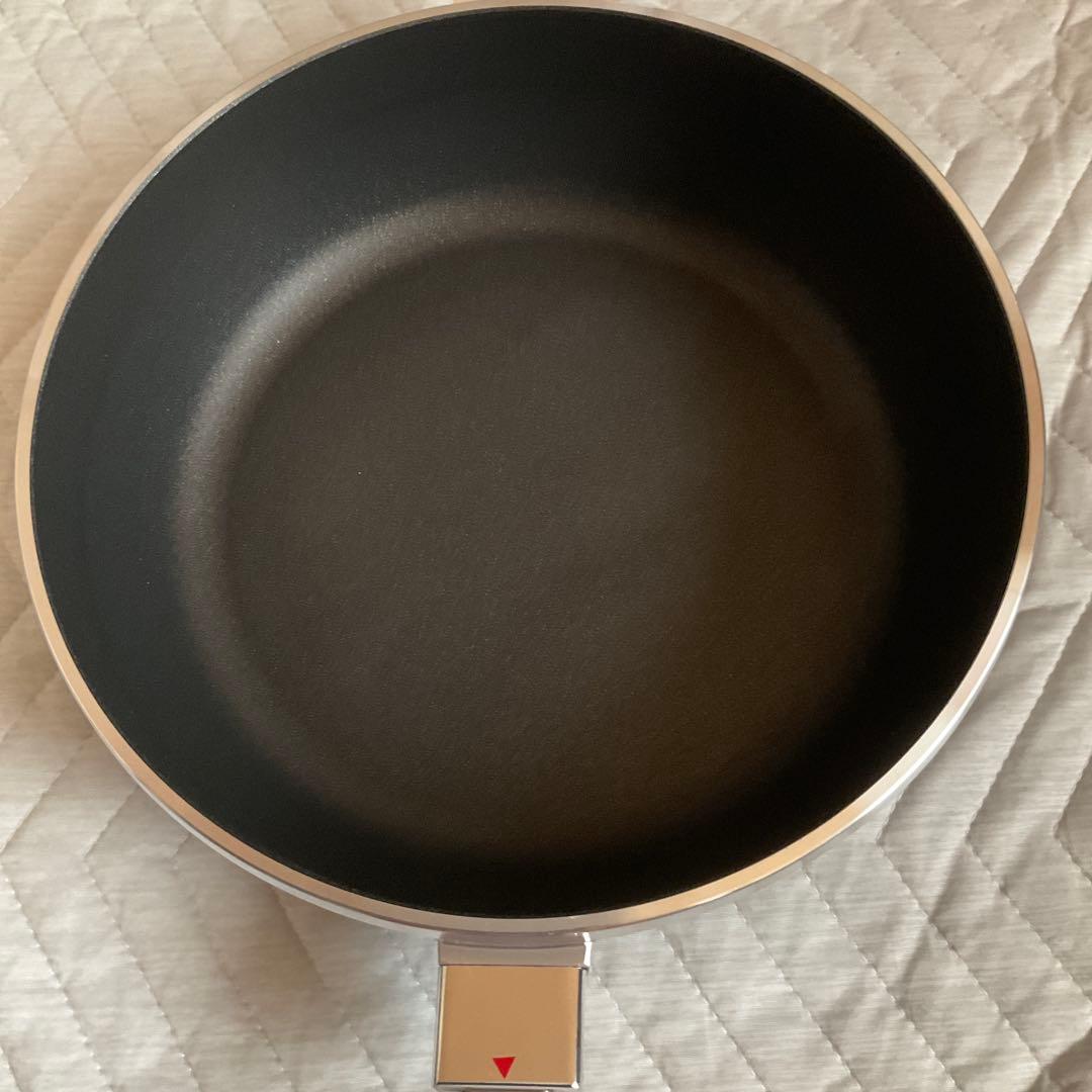 じ*こ様 未使用 アサヒ軽金属　オールパンゼロ 26cmフライパン