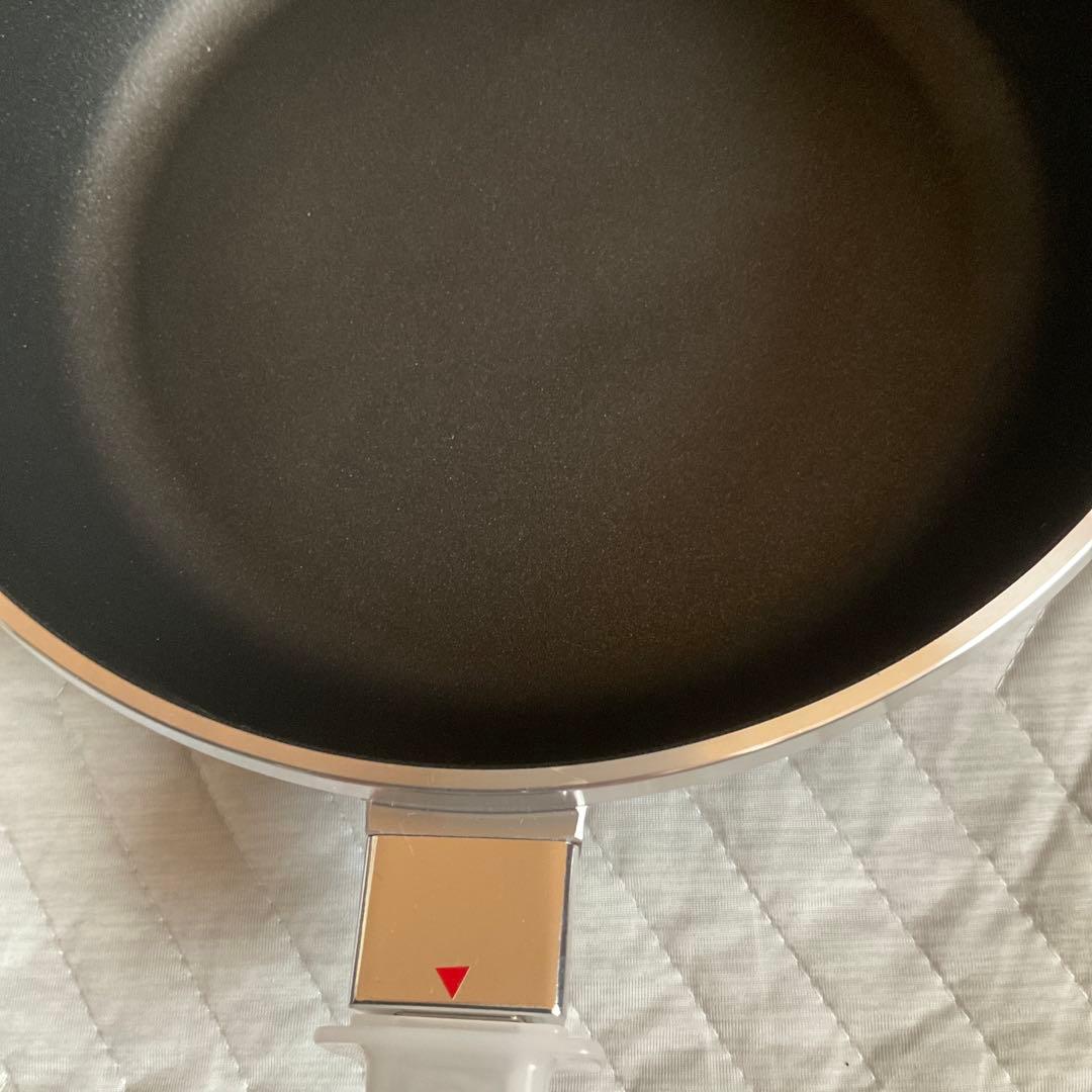 じ*こ様 未使用 アサヒ軽金属　オールパンゼロ 26cmフライパン