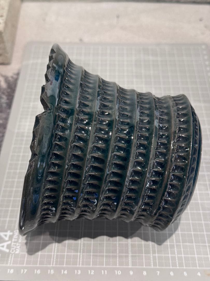 狂鉢　エメラルド