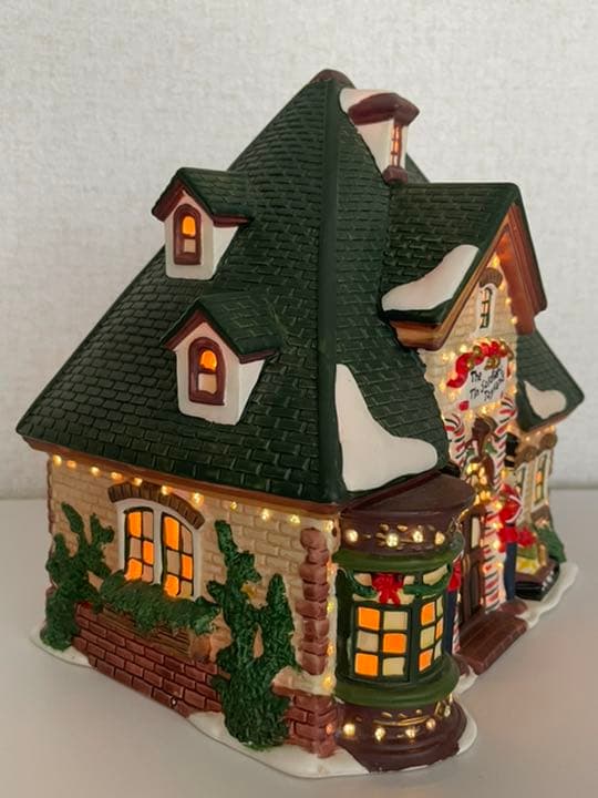 ミニチュア　ドールハウス　ライト　　　　　「おもちゃの国」