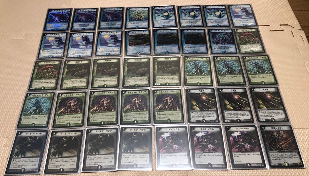 ゆ*ん様 デュエマクラシック基本編　引退品まとめ売り　デッキ16個セット　旧枠統