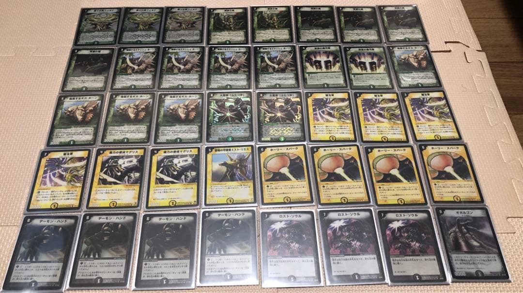 ゆ*ん様 デュエマクラシック基本編　引退品まとめ売り　デッキ16個セット　旧枠統