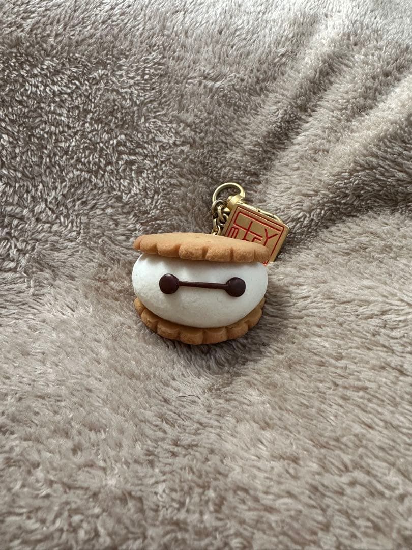Q-pot. ディズニー ベイマックス スイーツ バッグチャーム - メルカリ