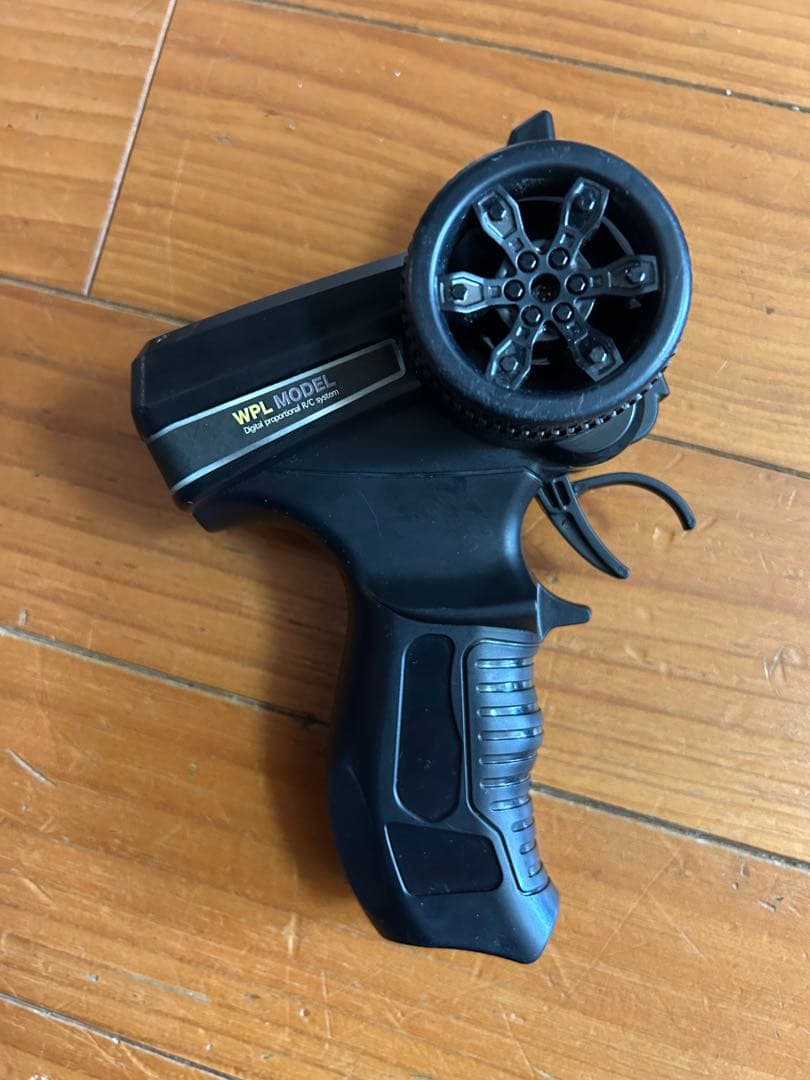 WPL 80ランクル ハイラックスボディ カスタム