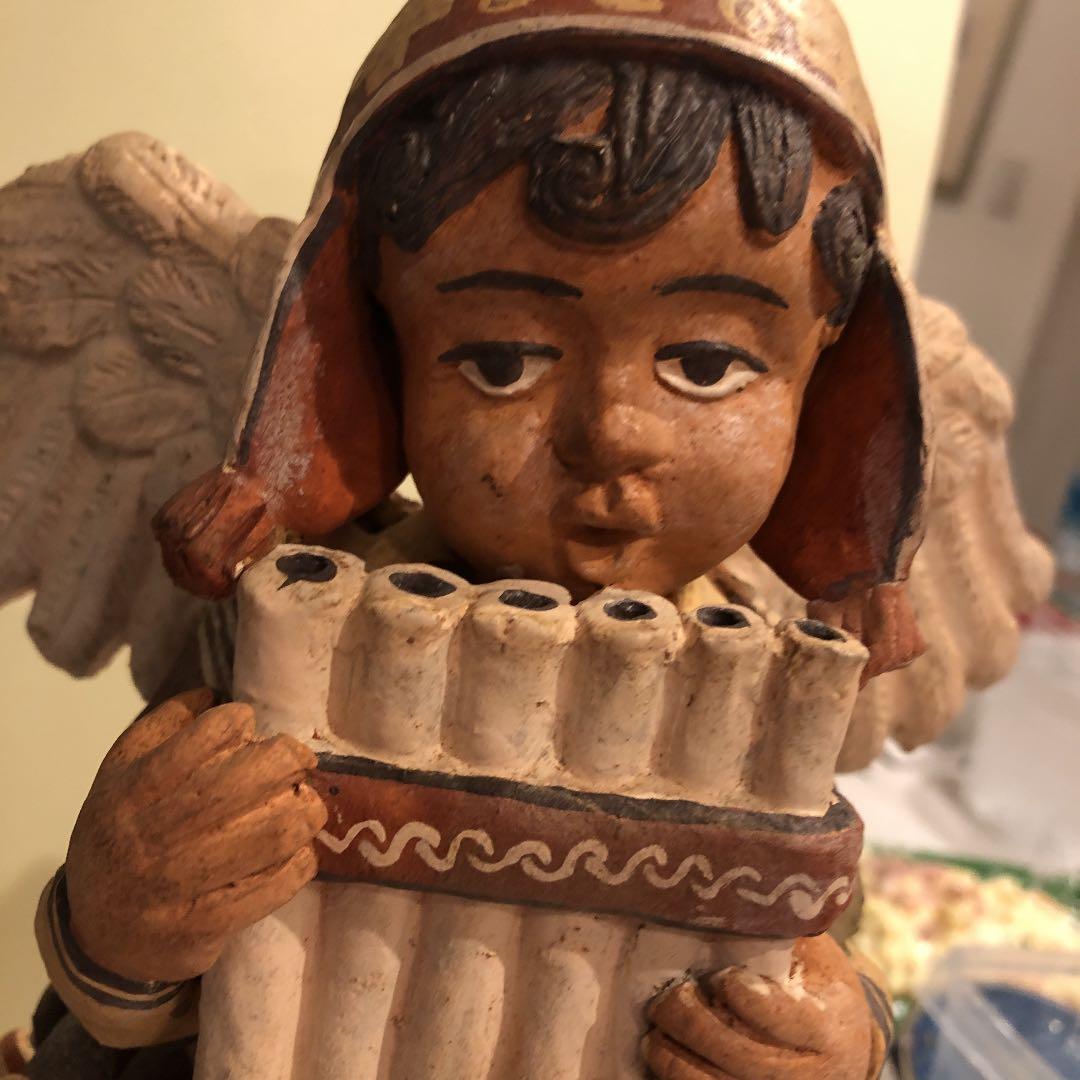 守護天使の置物　ペルー