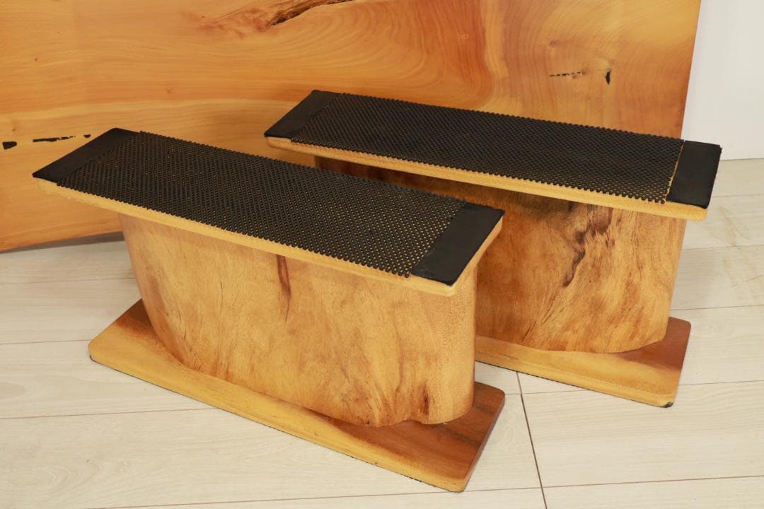 店頭展示品　１枚板　欅　無垢材　和モダン　ローテーブル　天厚5.1㎝　BJ139