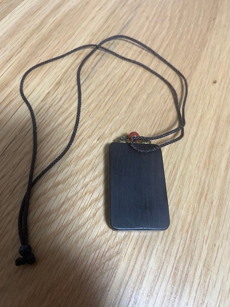 インド紫色の仏像デザインペンダント