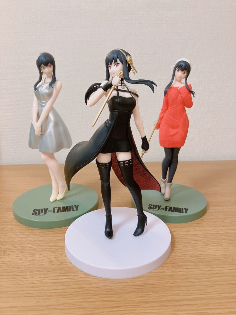 SPY×FAMILY ヨル・フォージャー フィギュア3点まとめ売り - メルカリ