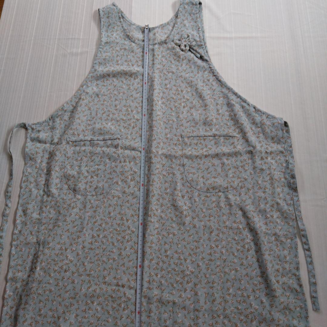 エプロン　花柄