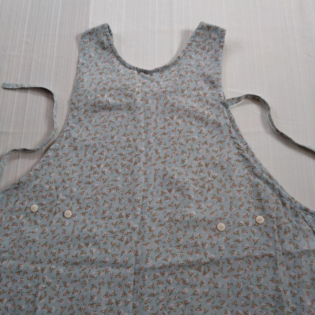 エプロン　花柄