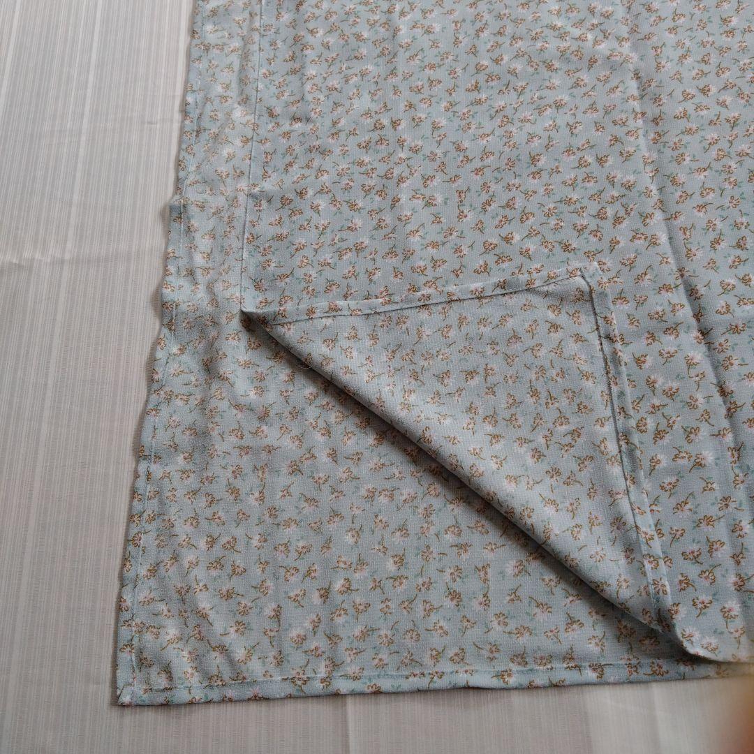 エプロン　花柄