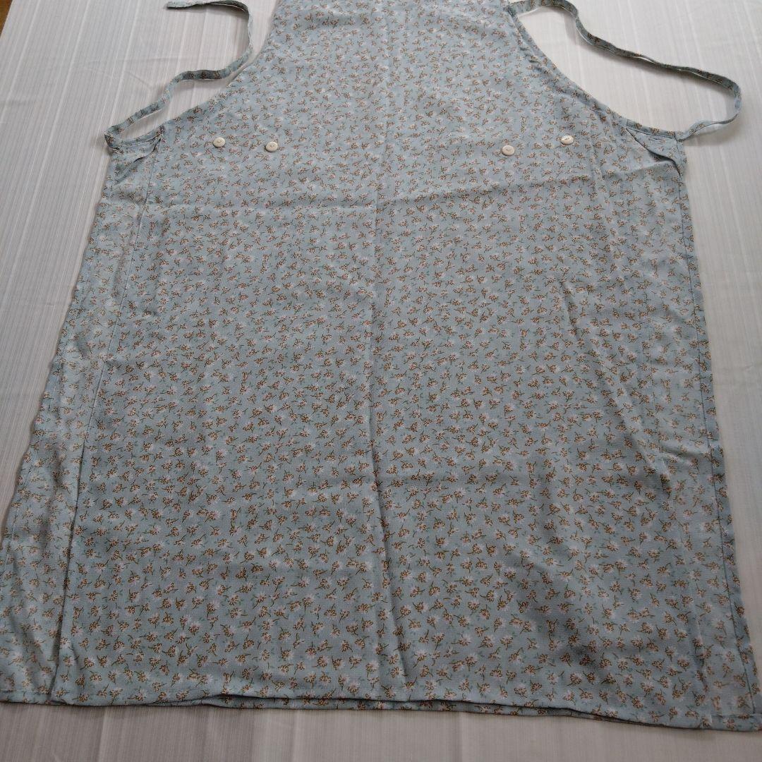 エプロン　花柄